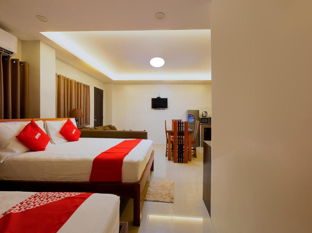 Doña Aurora Condotel Ciudad Quezon Exterior foto