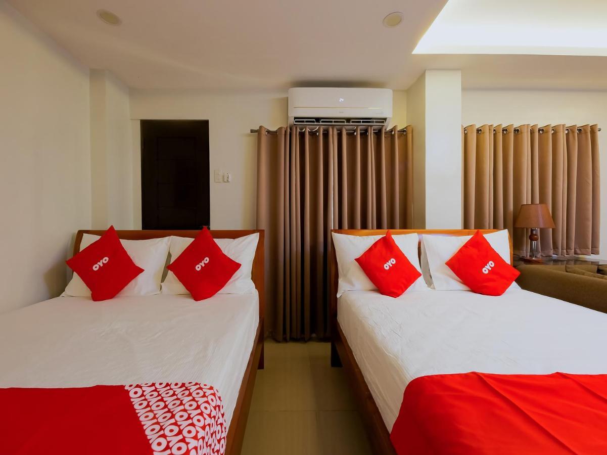 Doña Aurora Condotel Ciudad Quezon Exterior foto